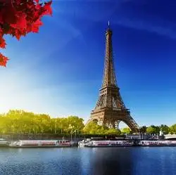 Official FlyKube photo of Paris